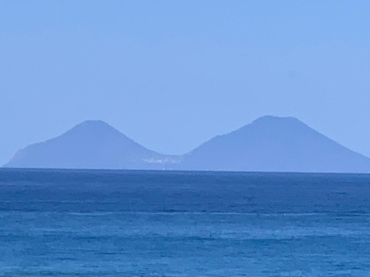 La Porta Delle Eolie Leilighet Capo dʼOrlando Eksteriør bilde